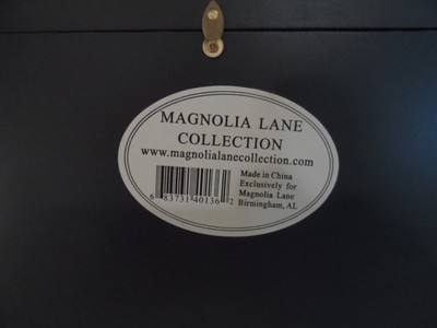 MAGNOLIA COLLECTION PHOTO FRAME 20X20, FITS 4X6 PHOTO