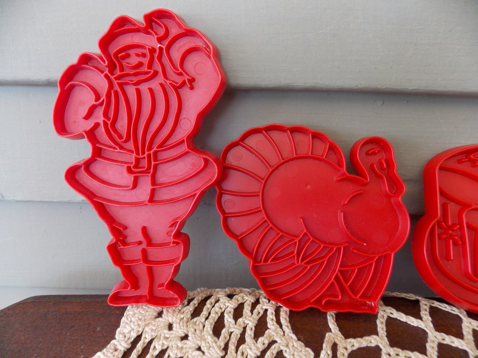 Lot of 5 Plastic Cookie Cutters Santa Birthday Cake Turkey Pig Jack-O-Lantern