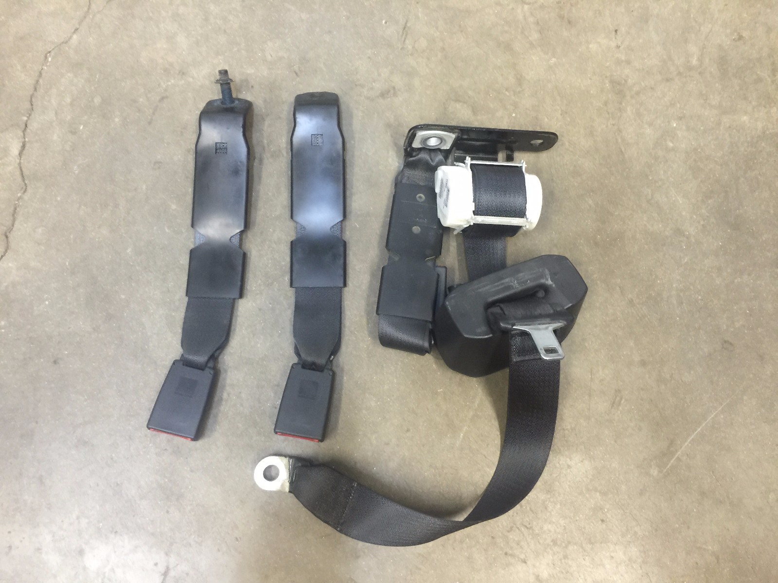 Used Dodge Ram 2500 Seat Belts & Parts for Sale