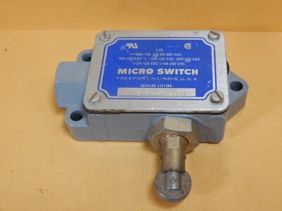 Micro Switch BAF1-2RQ9-LH Heavy Duty Limit Switch NOS No Box Some Shelf Wear