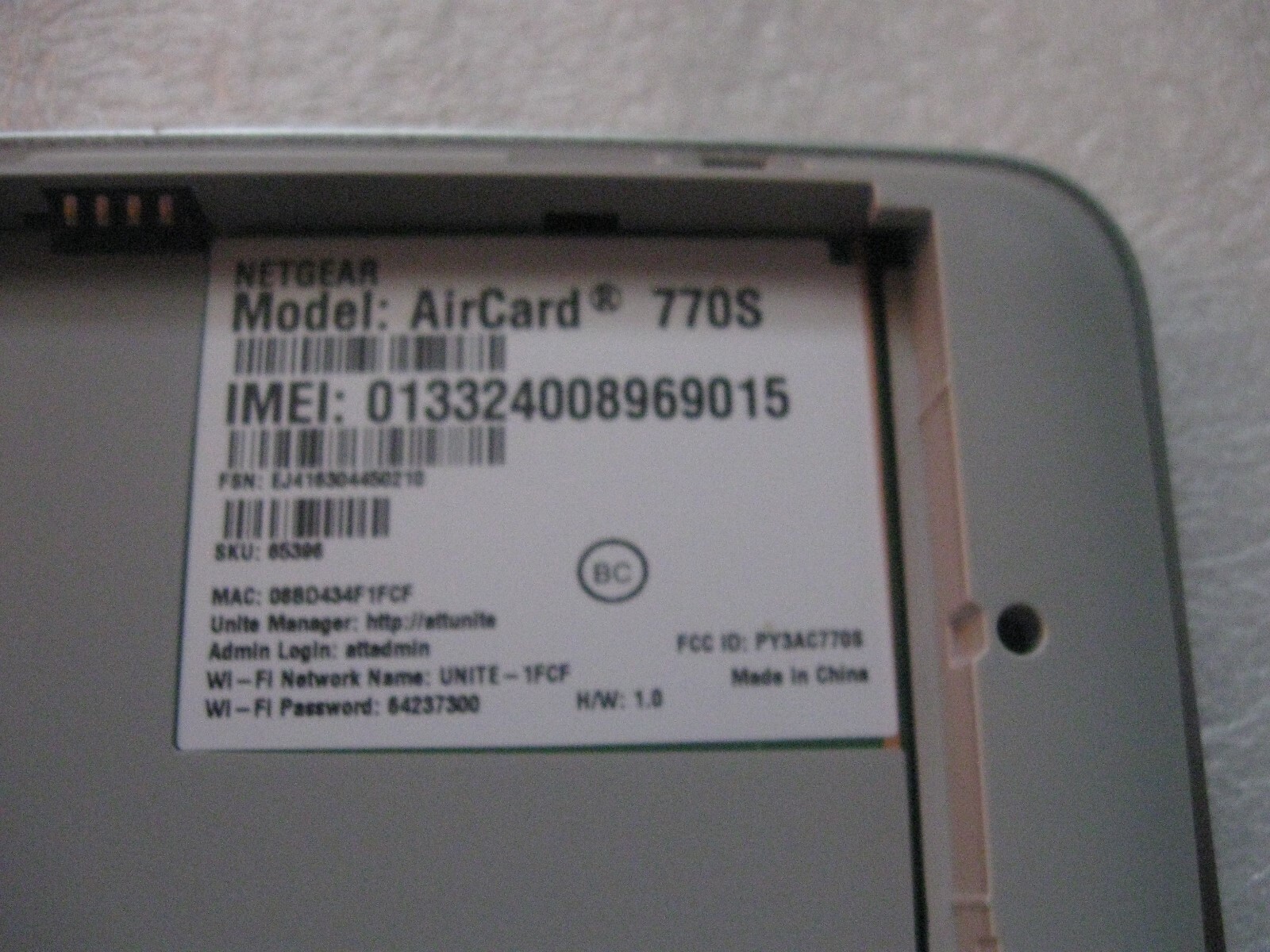 AT&T Netgear Unite 770S Aircard 4G LTE WiFi Mobile Hotspot Modem