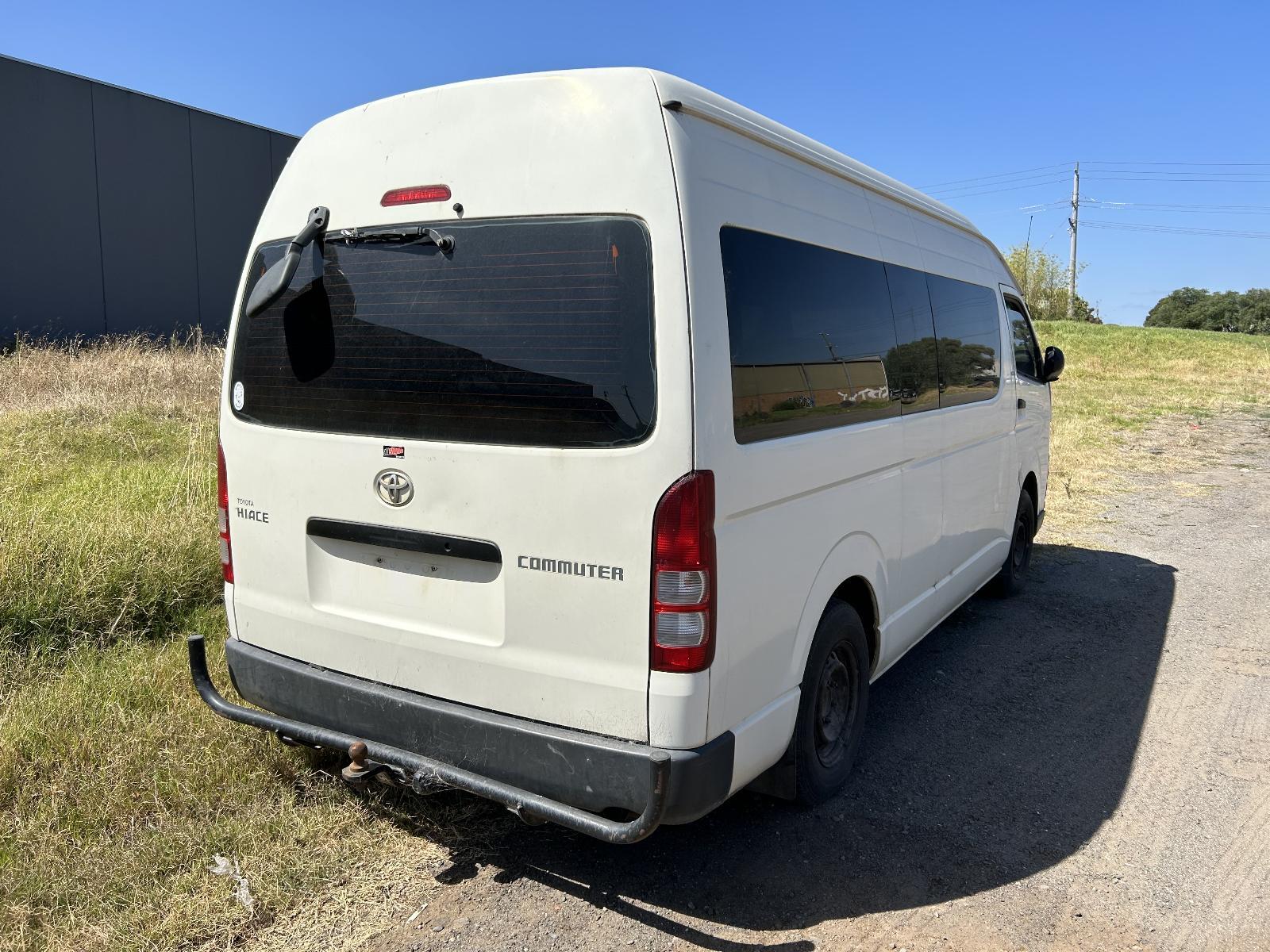 Toyota Hiace Front Centre Roof A/C Vent TRH223 03/2005-04/2019 - thumbnail 5