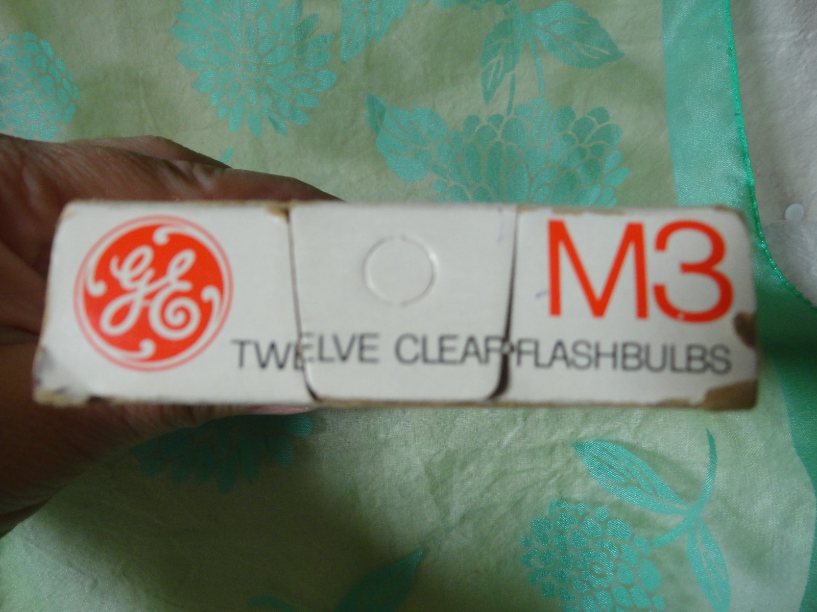 GE General Electric Flashbulbs 12 pack M3  only 10 in box 3 blue 7 clear