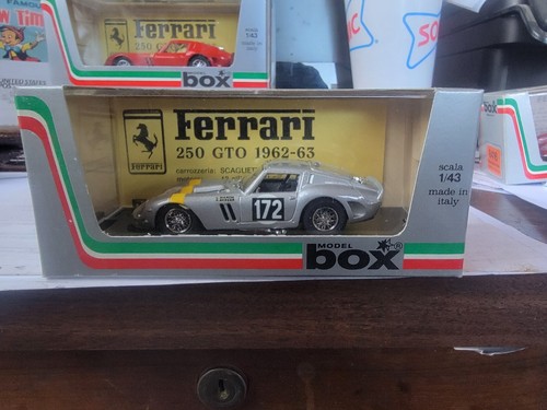 Box Model 1/43 Scale Car Silver #8458 - Ferrari 250 GTO 1962 Box Model 1/43 Scale Car Silver #8458 - Ferrari 250 GTO 1962