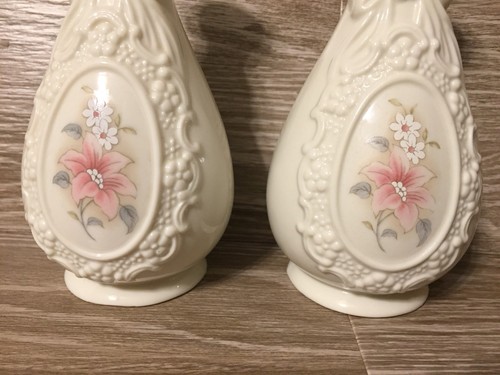 Vintage Set of 2 Royal Heritage Collection The Cameo Ribbon 6