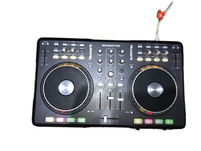 Digital Dj Controllers Numark Mixtrack Pro