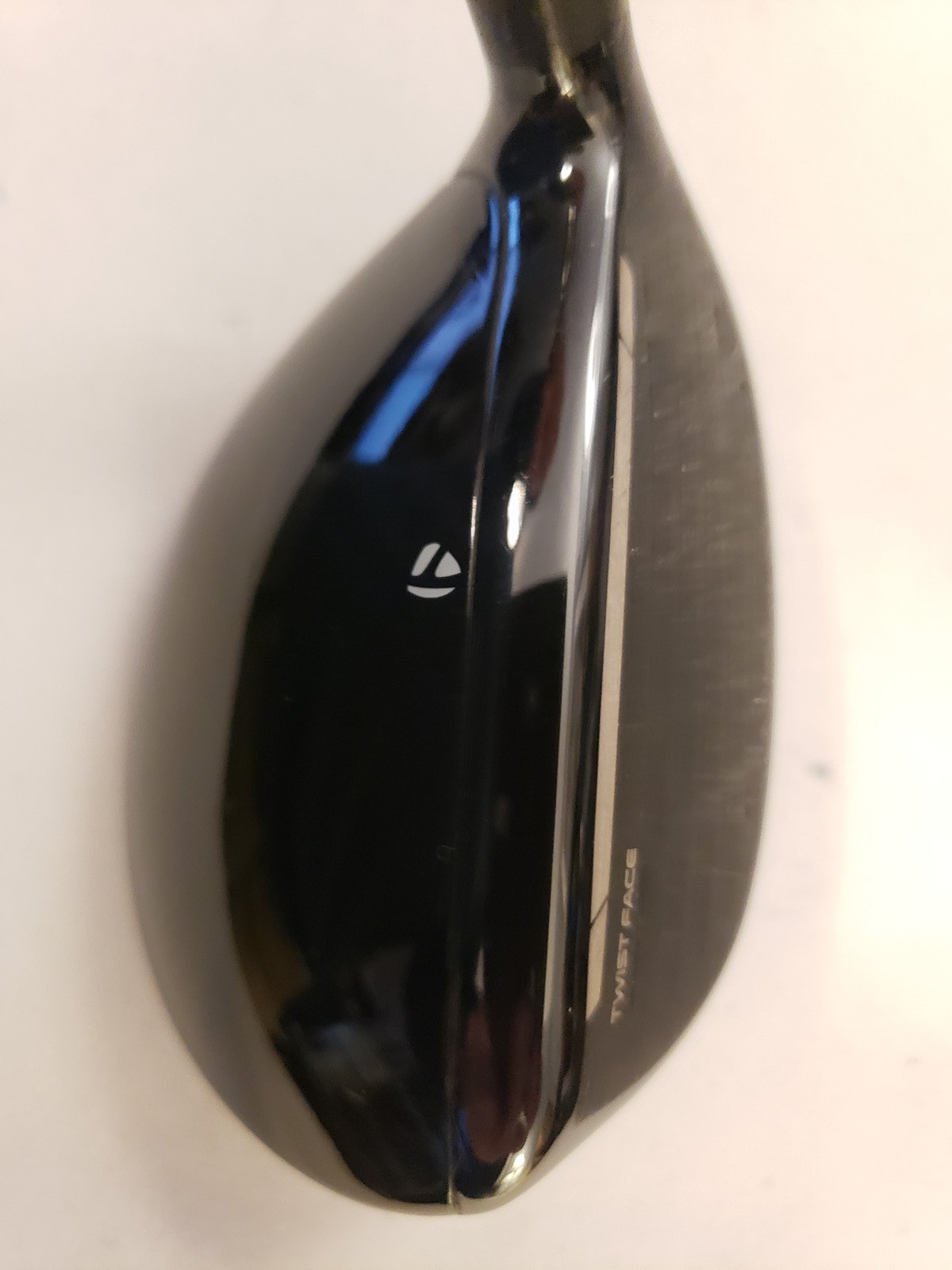 Used TaylorMade Qi10 Max - 4 Hybrid 23* - UST Recoil DART 85H F4 - Stiff - RH