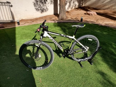 cannondale sobe team lizard mountain bike