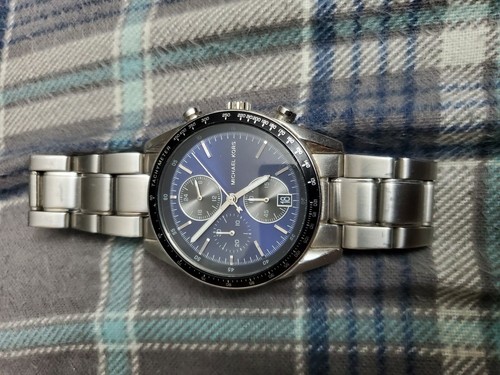MICHAEL KORS ネイビー クロノグラフ腕時計 訳あり》MICHAEL KORS マイケルコース クォーツ 腕時計 クロノ