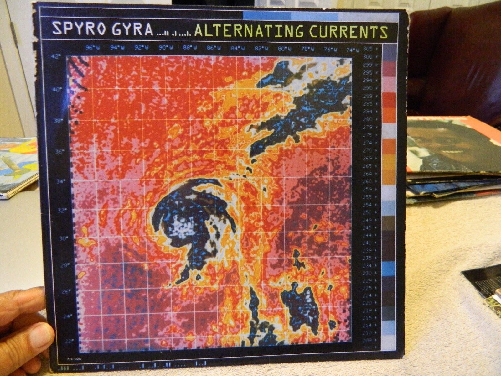 Spyro Gyra – Alternating Currents Vinyl Record LP MCA-5606 Spyro Gyra – Alternating Currents Vinyl Record LP MCA-5606