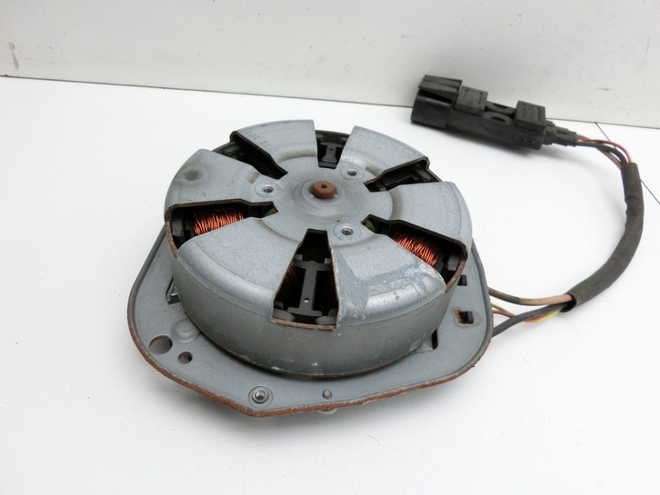 BMW X1 E84 LCI 12-15 2,0d 160KW Lüfter Ventilator f. Kühler BMW X1 E84 LCI 12-15 29.10.2012 4253109 17425A3F109... Vorschau 2