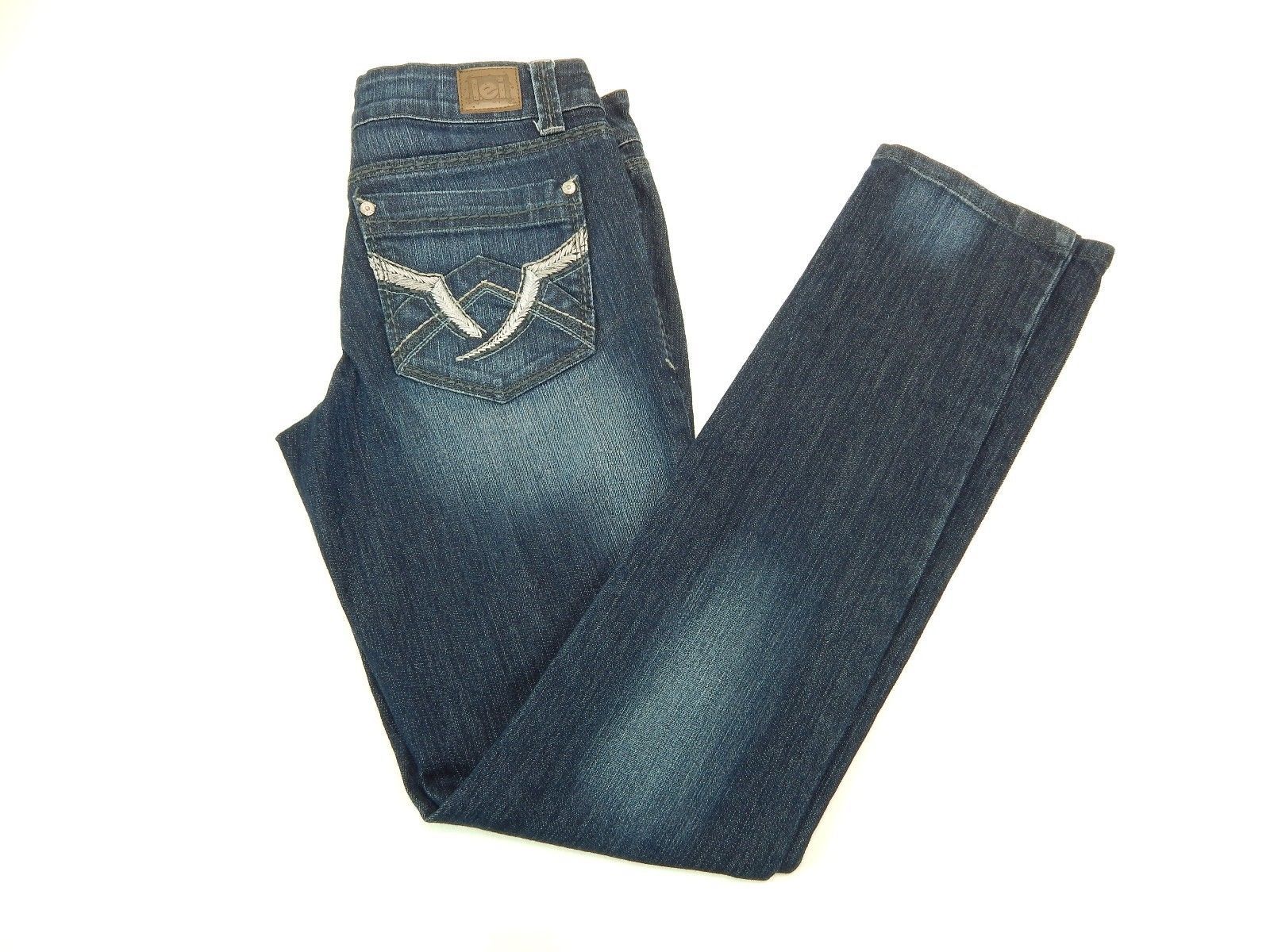 l.e.i. Women's Pants