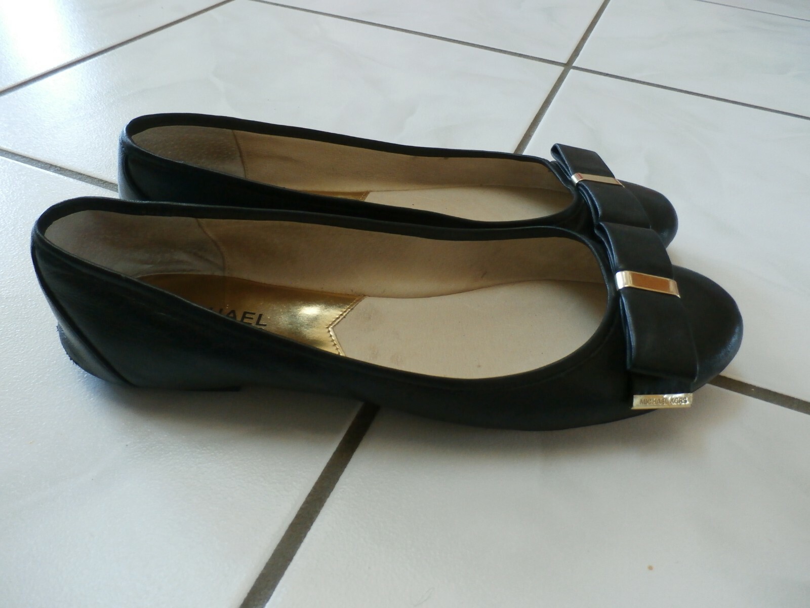 Michael Kors Authentic Kiera Black Leather w/Bow Ballet Flats Womens sz 9