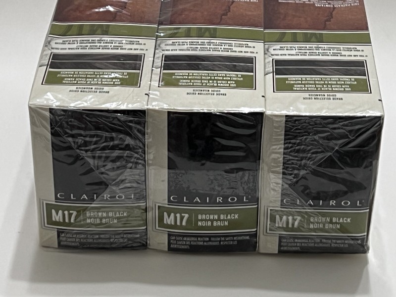 Clairol Natural Instincts Semi-Permanent Hair Dye for Men, M17 Brown Black