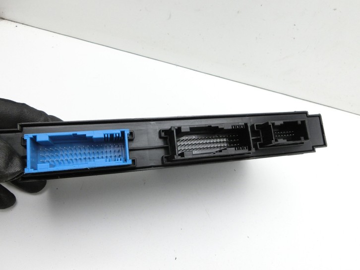 BMW F11 525d 10-14 2,0 142KW Steuergerät Modul PL6 BMW F11 525d 10-14 04.04.2013 6135-9284274-01 gebraucht Vorschau 3