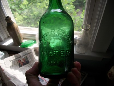 CONGRESS SPRING CO SARATOGA NEW YORK CONGRESS WATER ODD 7-UP GREEN COLOR 1870S