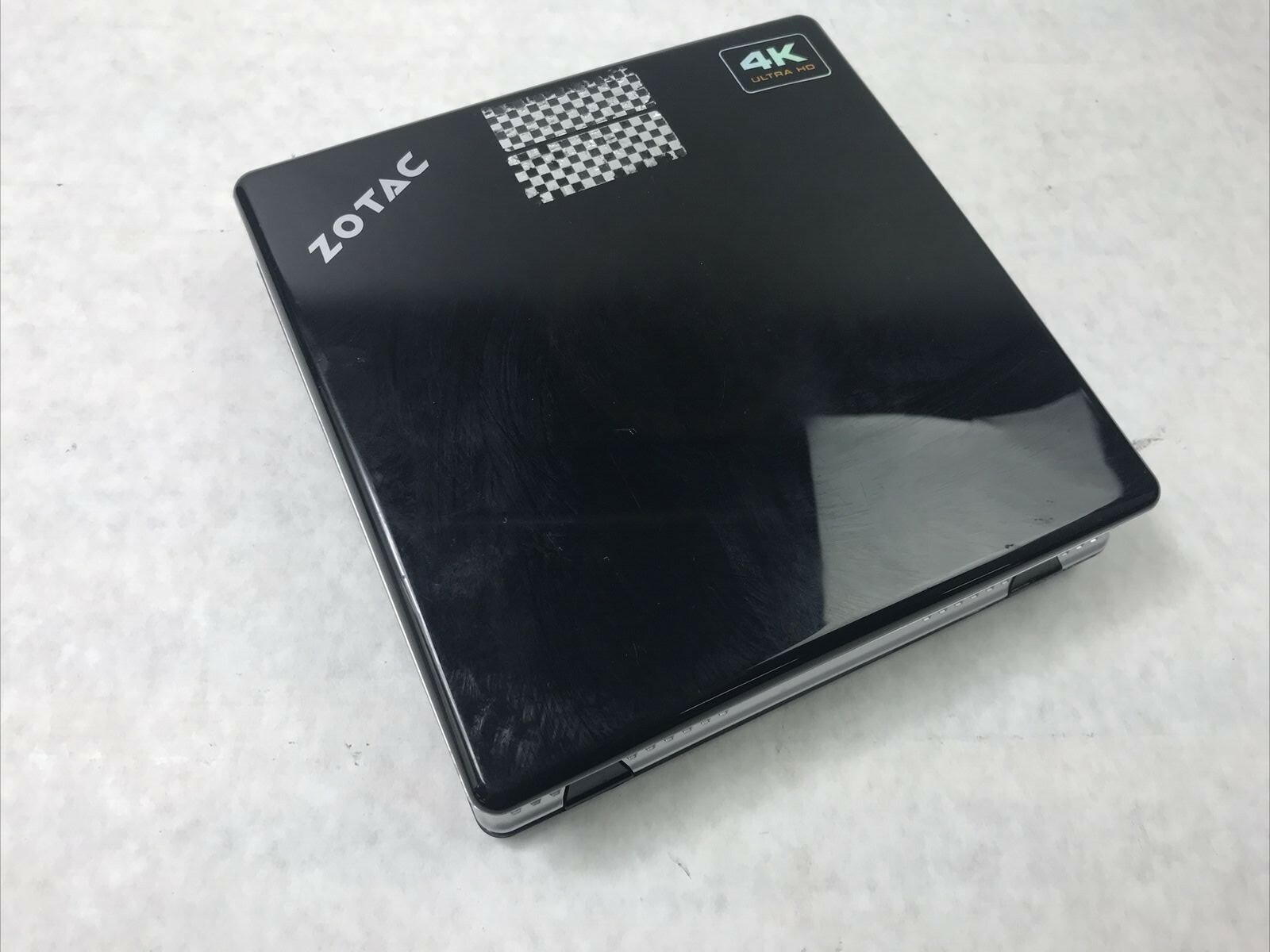 Intel core i3 4010u. Intel core i3 4010u