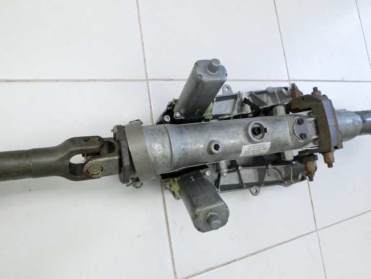 Mercedes W221 S320 05-09 Lenksäule Elektr. Höhenverstellung Mercedes W221 S320 05-09 25.07.2006 A2214601616... Vorschau 3