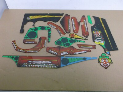 COMET 1985 WILLIAMS  PINBALL PLAYFIELD PLASTIC SET NEW LICENSED SEALED