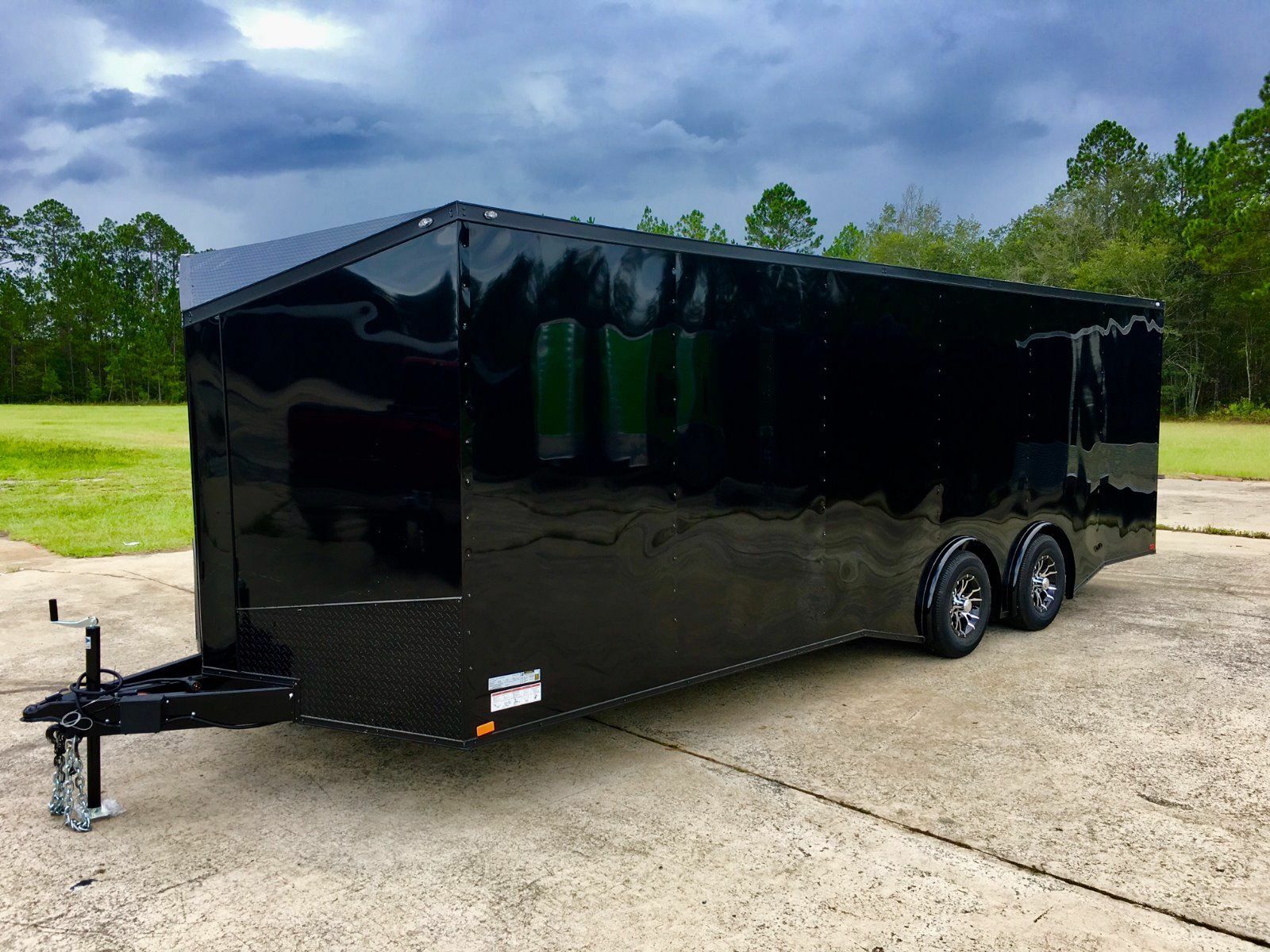 New 8.5x24 Vnose Enclosed Car Hauler Trailer Torsion