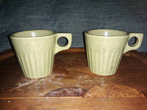 Vintage Hull Oven Proof USA Coffee Chunky Mug Pottery Green Speckled Ribbed