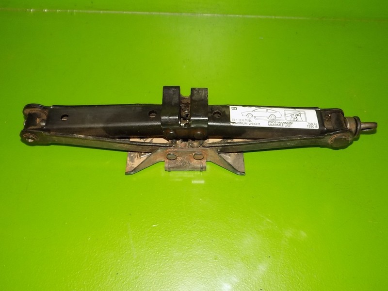 00 01 02 03 04 05 Eclipse OEM lifting jack tool