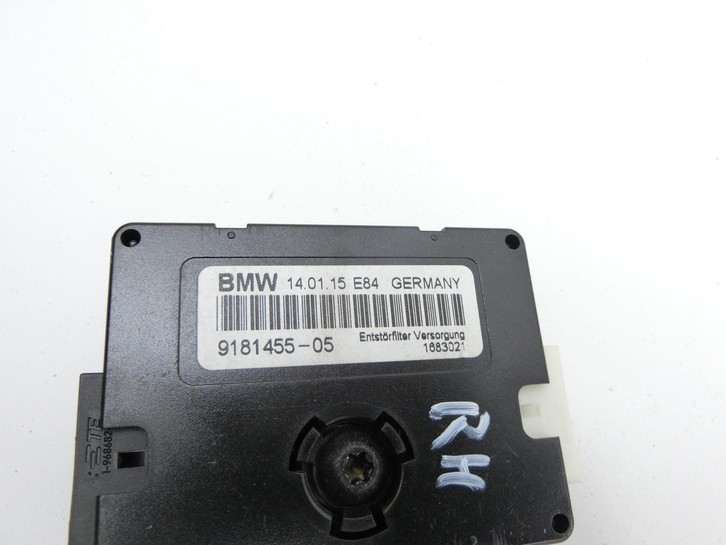 BMW X1 E84 X18D 09-12 Antennenverstärker Weiche Antenne Rechts Hinten BMW X1 E84 X18D 09-12 21.01.2015 65209181455... Bild 2