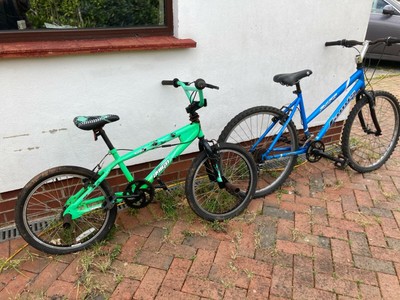 2x Boys Bikes