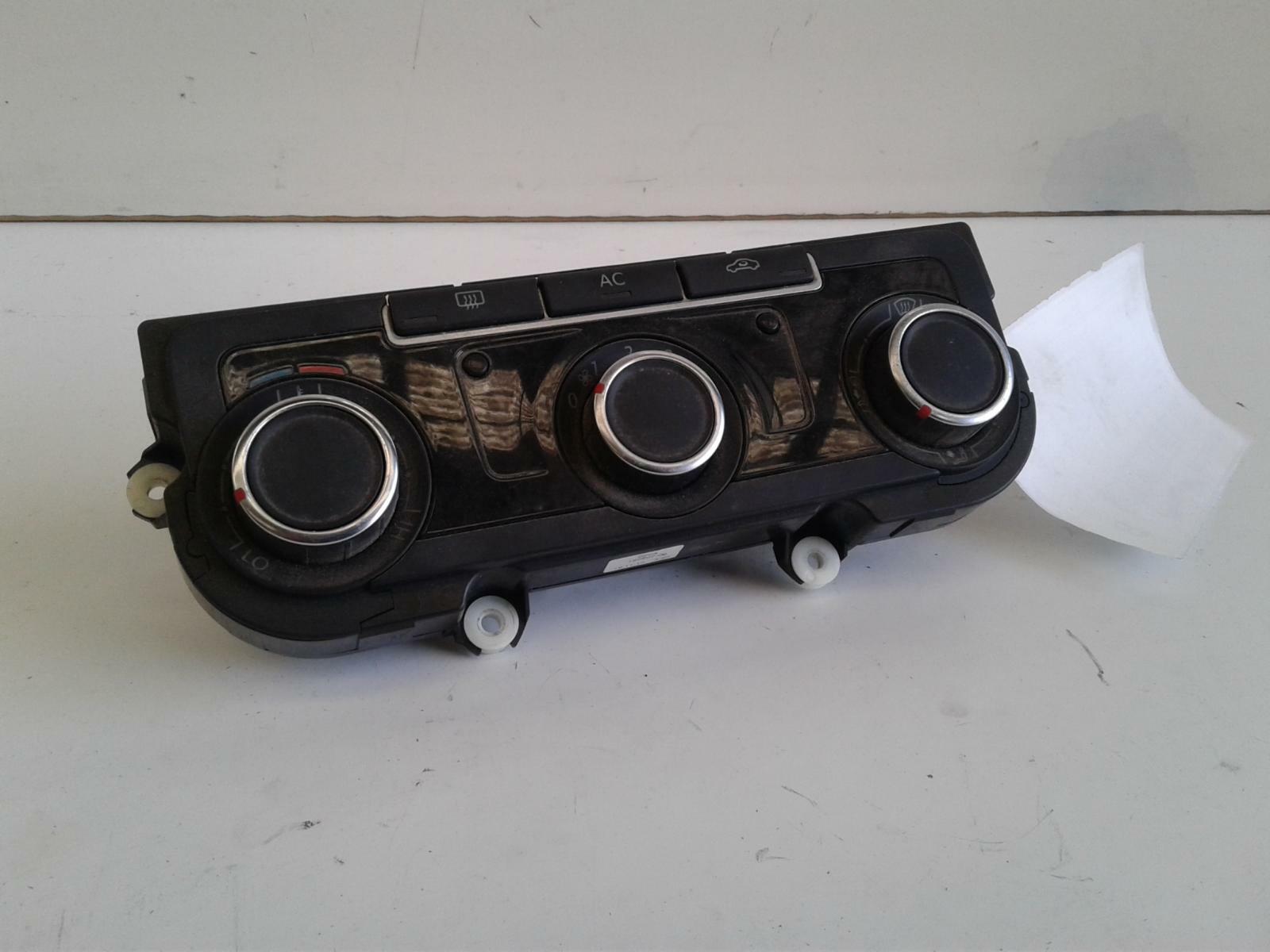VOLKSWAGEN CADDY HEATER/AC CONTROLS 2K, 11/1011/15 Hilux Spares Used