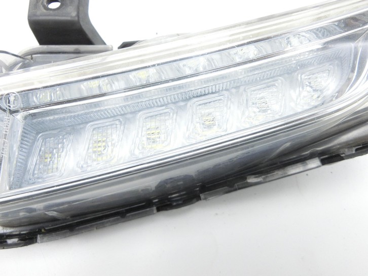 Suzuki Vitara LY 18-24 LED Tagfahrlicht Tagfahrleuchte Rechts Suzuki Vitara LY 18-24 18.07.2019 gebraucht Bild 3