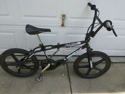 Gt Pro Freestyle Tour Nelo S Cycles