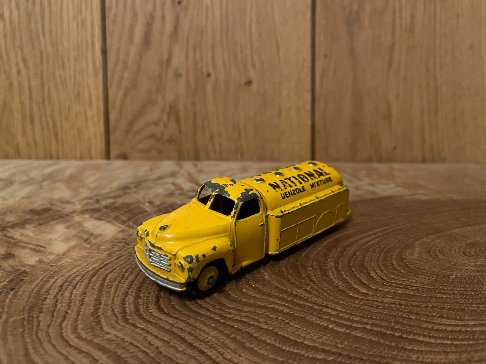 Dinky 440 Studebaker National Denzole Mixture Tanker (178