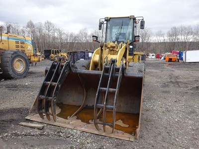2009 Caterpillar 938H Wheel Loader RUNS MINT! SOLID TIRES GRAPPLE BUCKET 938 DSL