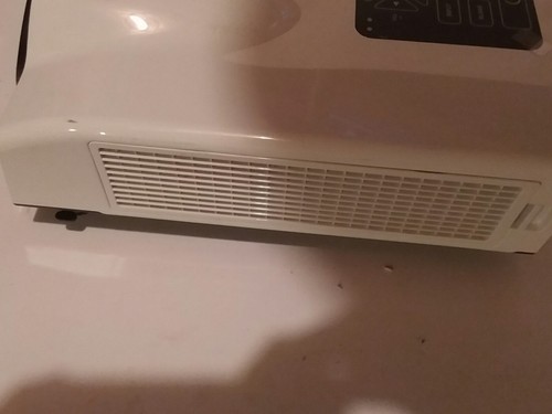 Boxlight  X32NST LCD Short Throw Projector w/ 370 hours used HDMI