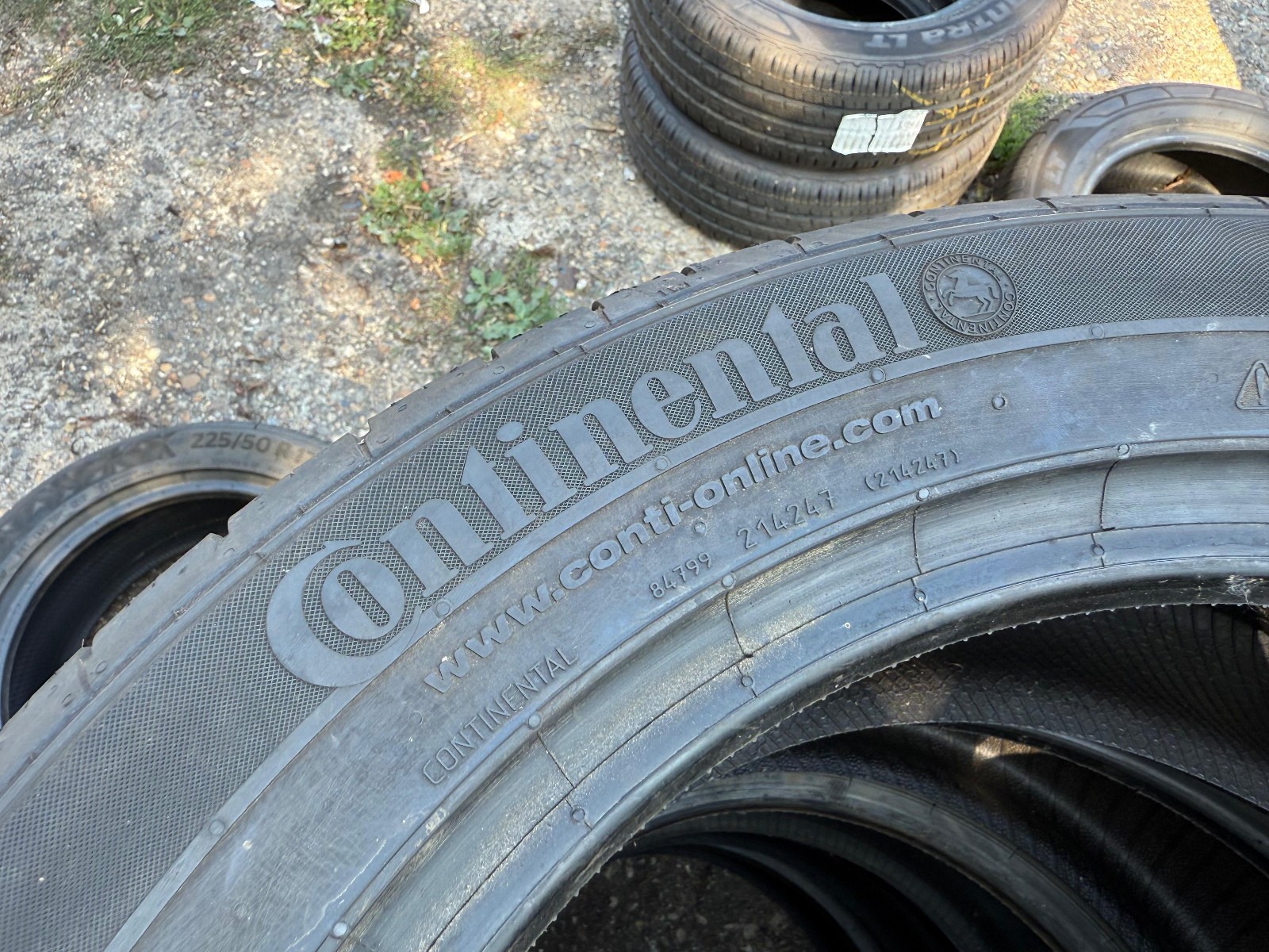 New 225 50 17 Continental, CPC 2, XL, C-Seal 98H x1 Single Tyre (F1_tyres) YD158