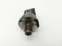 Mercedes W176 A180 12-15 CDI 1,5 80KW Railsensor Drucksensor Mercedes W176 A180 12-15 31.10.2013 A0045421618... Vorschau 2