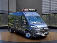 Peugeot Boxer 2.2 BlueHDi 335 Professional Manual L2 Medium Roof Euro 6 (s/s) 5d