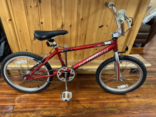 Schwinn XS BMX Bike 97 Super Stock 3 Frame Mid-School Schwinn XS BMX Bike 97 Super Stock 3 Frame Mid-School