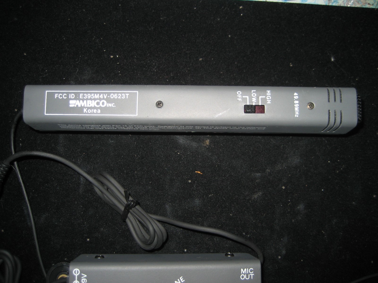 Ambico WireLess Microphone-PA Mike-up to 200Ft.with Instruction & Case- 90% OFF