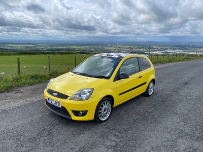 Ford fiesta Zetec S 30th anniversary only 400 made 58k 1 previous owner