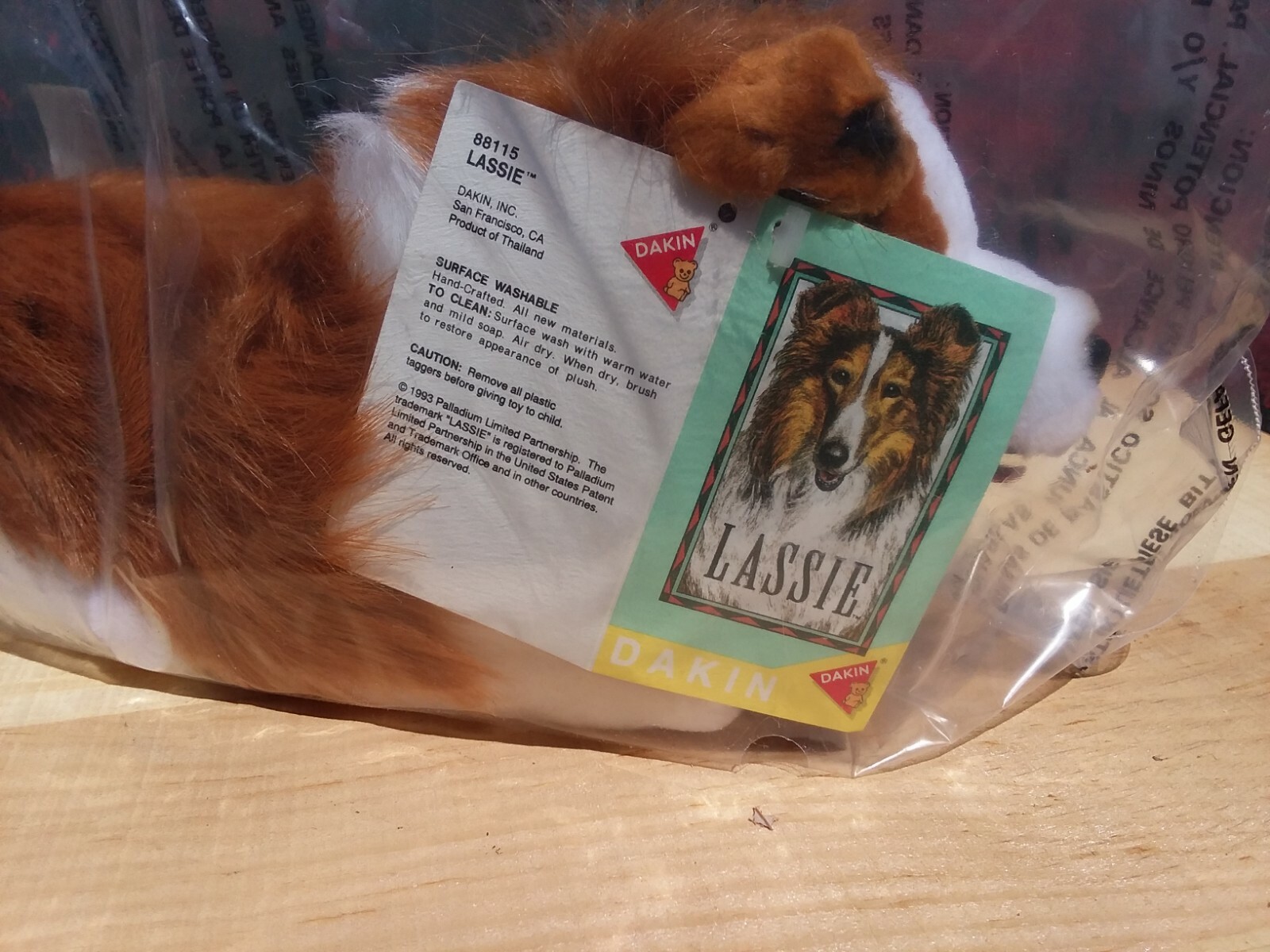 1993 Palladium limited partnership Lassie Dakin stuffed animal doll