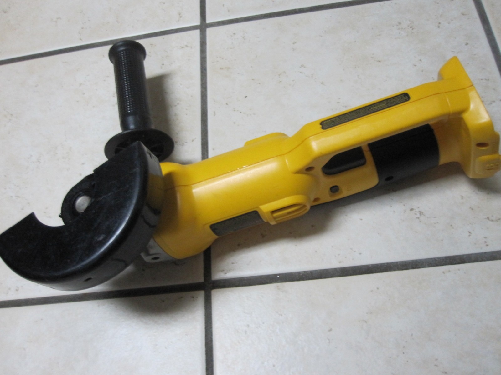 Dewalt 18v DC411B  4 1/2'' Cut-Off Tool Bare Tool