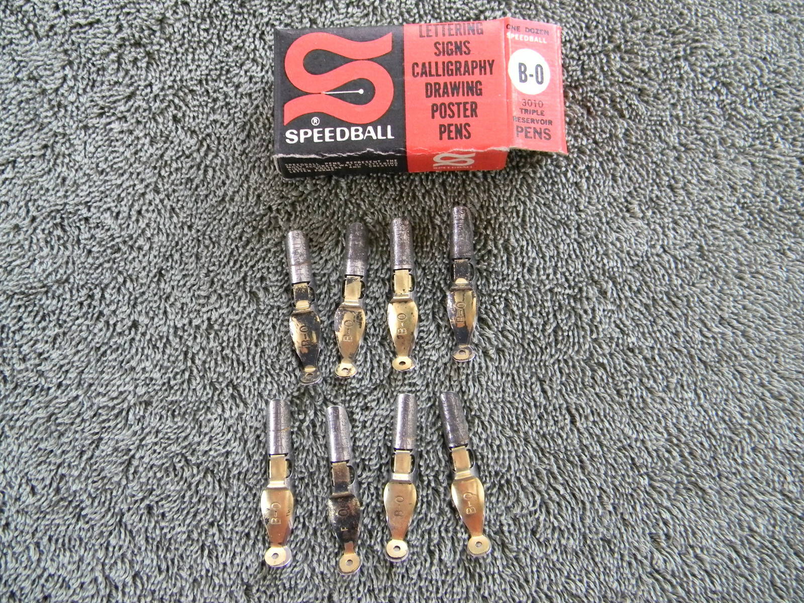 Speedball Lettering Pens - Product No. 3022 - 51 pens or nibs of  assorted types