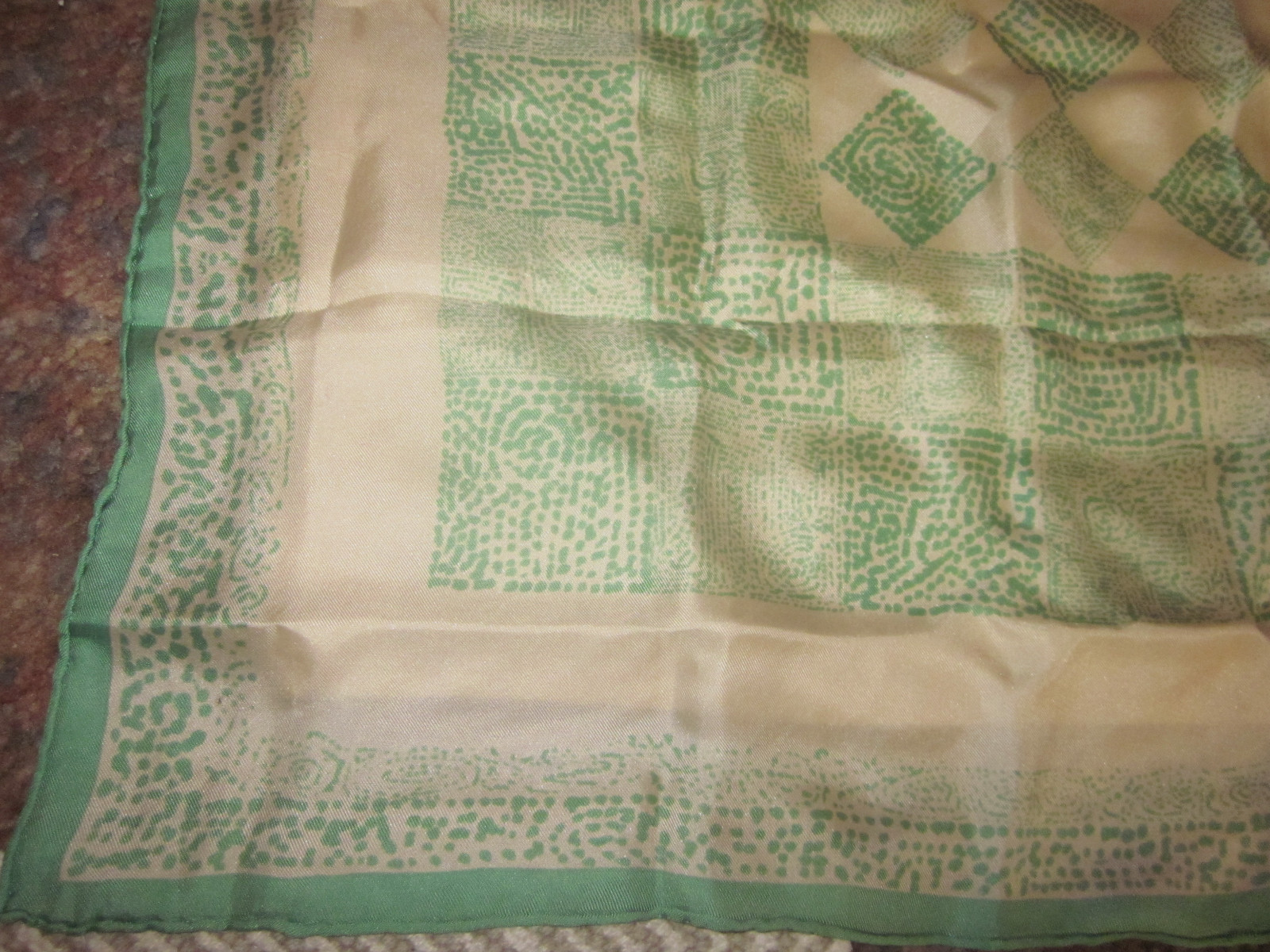 Vintage Echo Womans Scarf  30 X 30 Inches Tan & Green Color Older