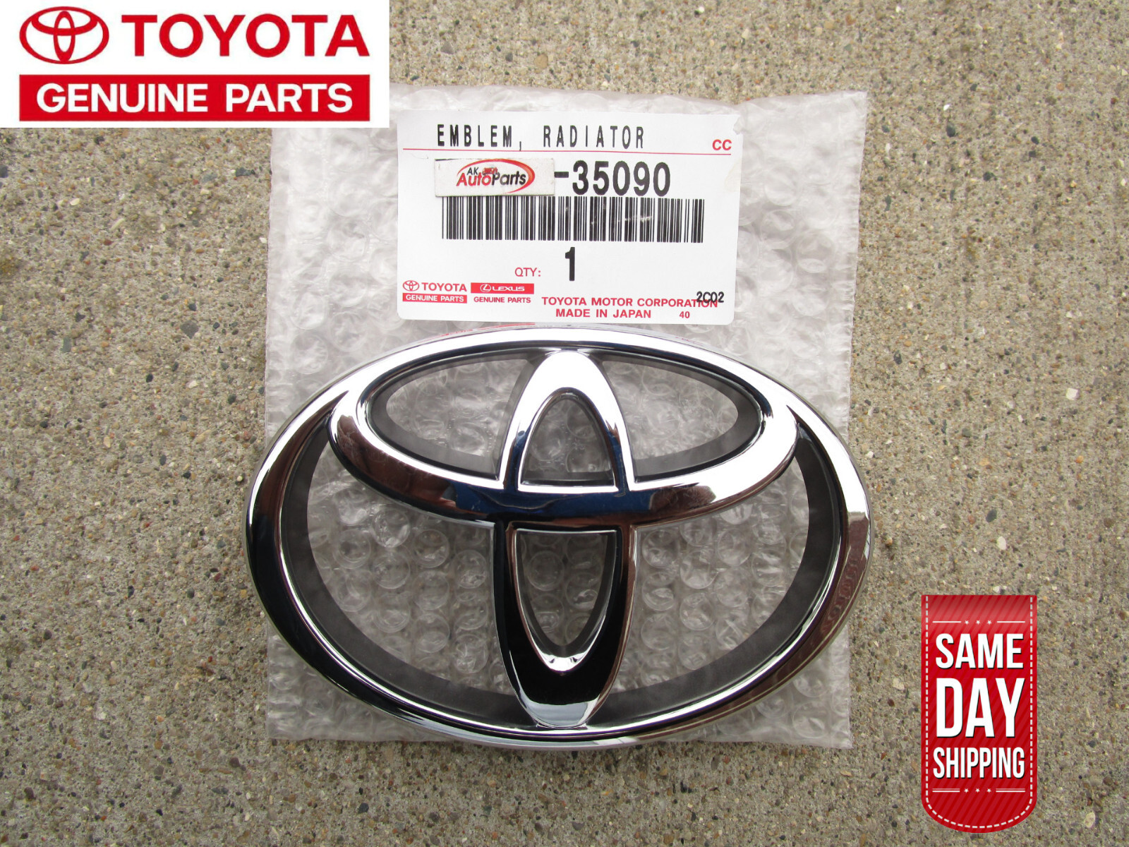 1992-1995 Toyota Pickup Front Radiator Grille Chrome Emblem