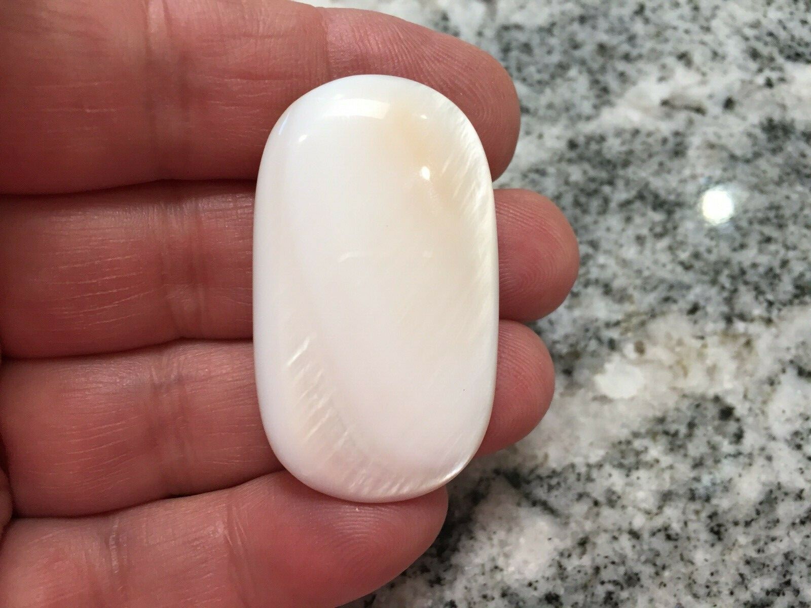 Mother of Pearl Quan Yin Focal Bead