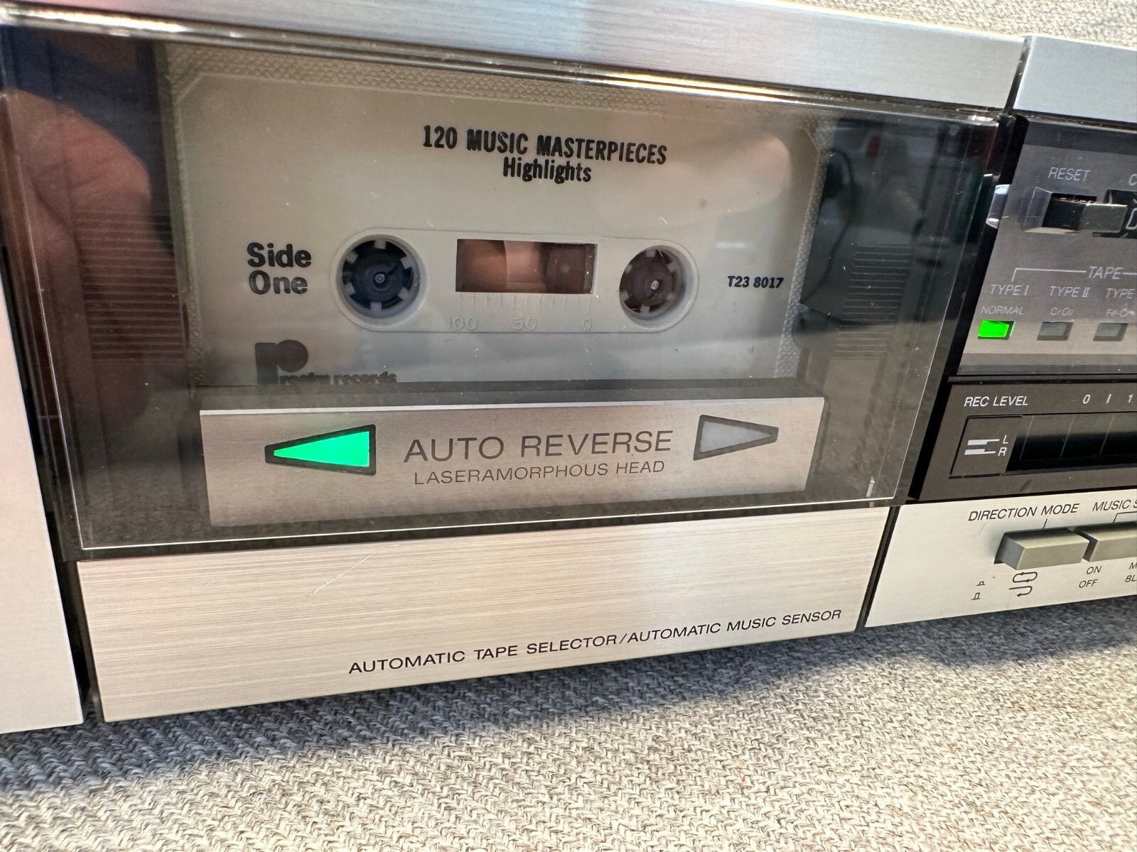 Vintage 1980's Sony TC-FX505R Single Cassette Deck -New