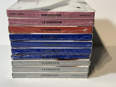 1st Studio Album UNFORGIVEN [COMPACT ver.]