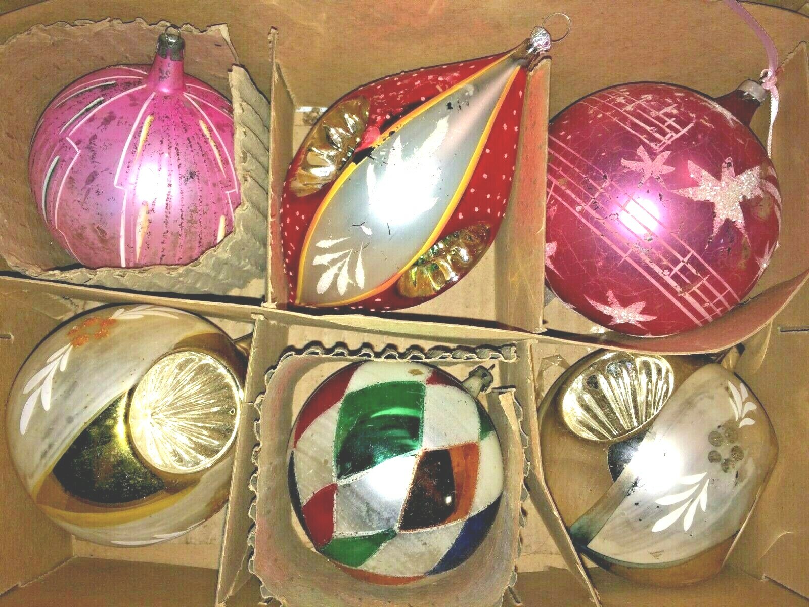 Box Vtg POLAND Triple Indent LARGE JUMBO PASTEL PINK Xmas Ornaments