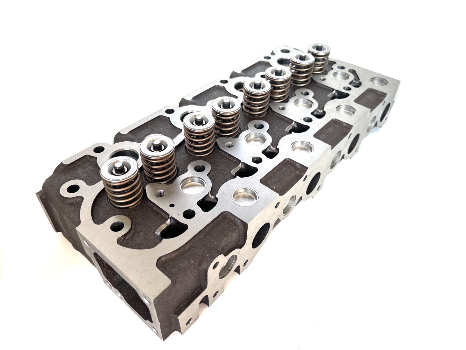 15476-03043 17345-03040 For Kubota V1902 Complete Cylinder